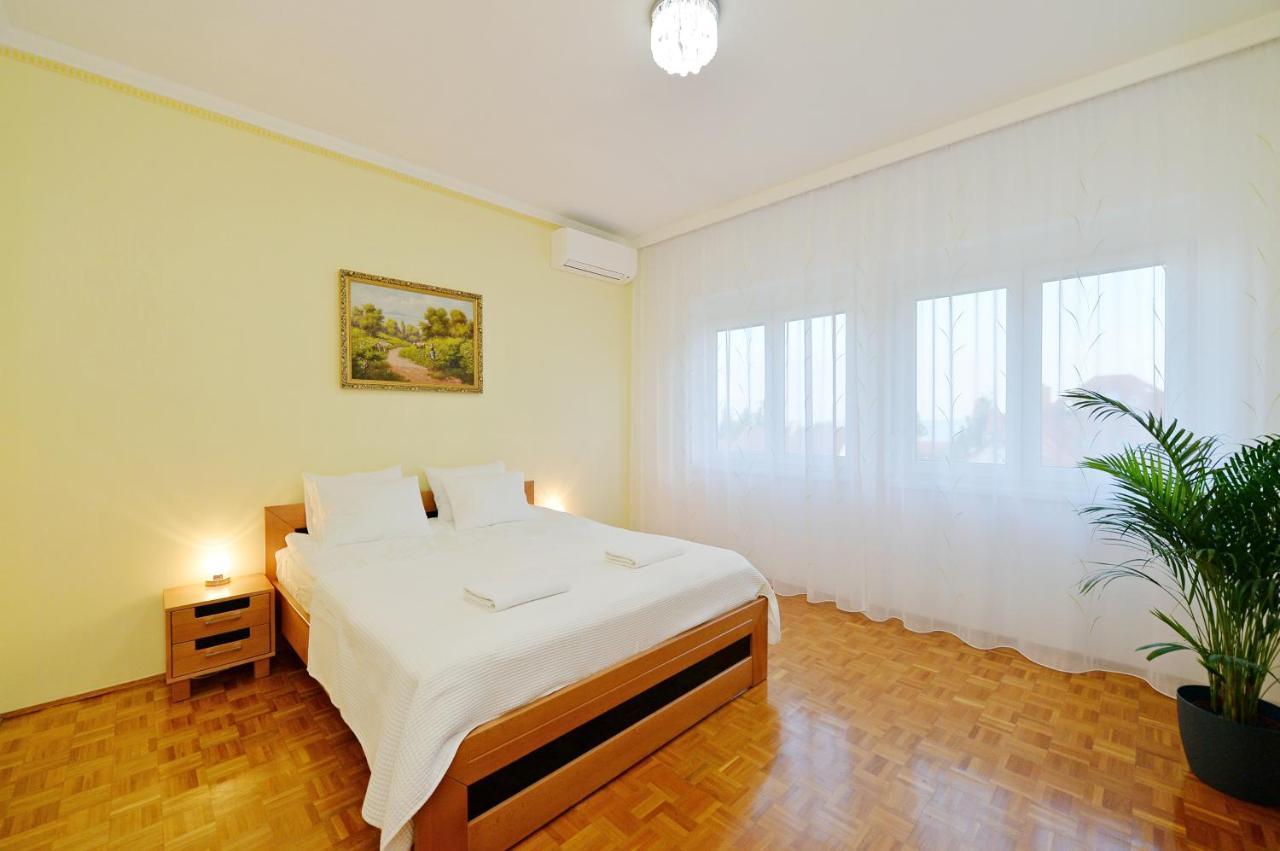 Blackbird Apartment Balatonfured Ngoại thất bức ảnh