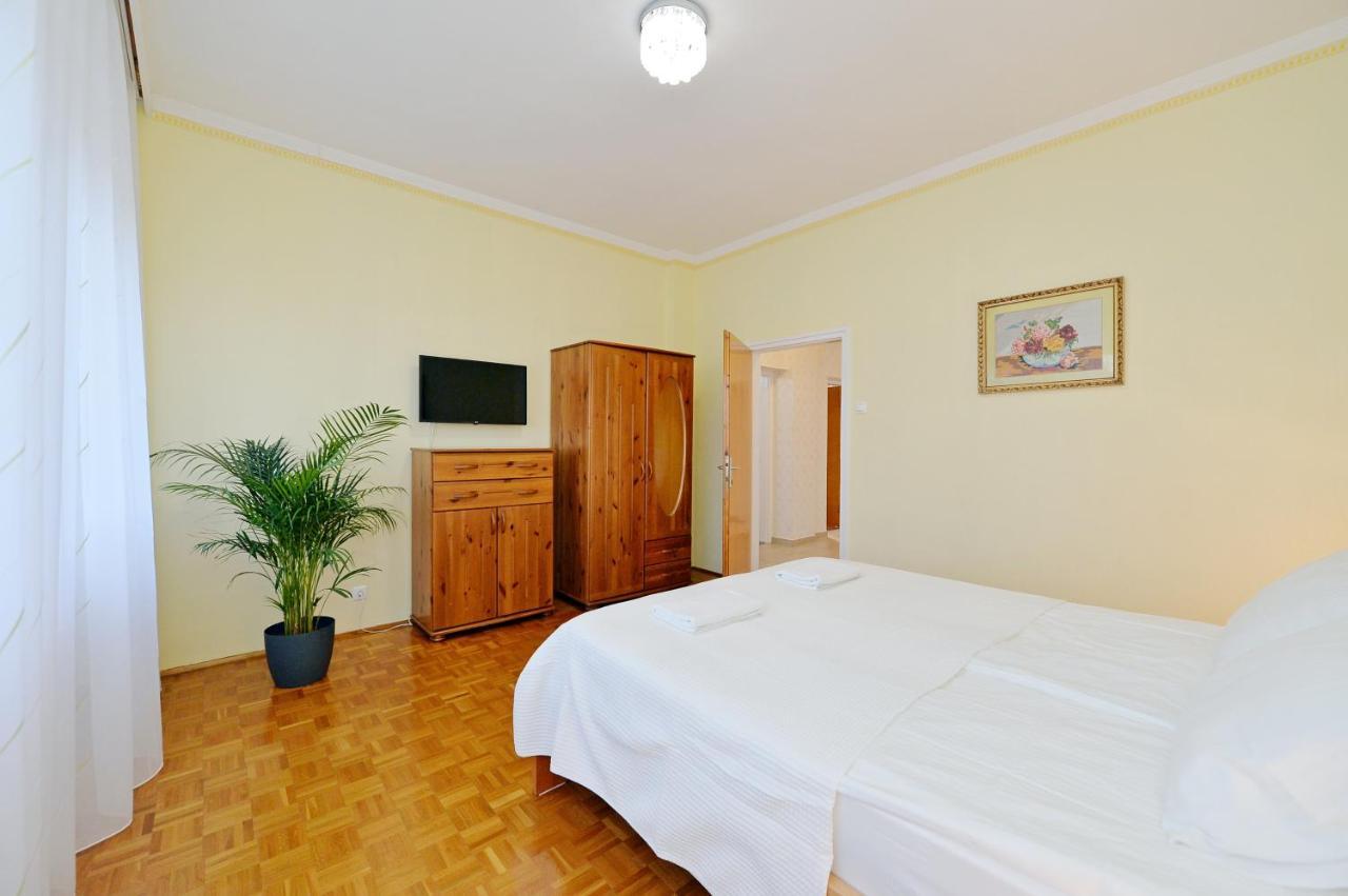Blackbird Apartment Balatonfured Ngoại thất bức ảnh