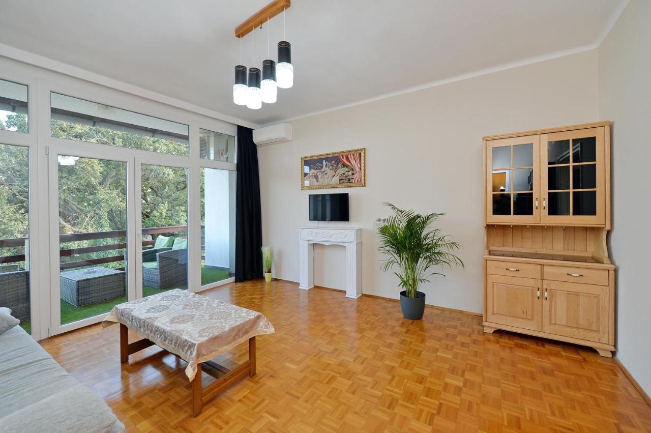 Blackbird Apartment Balatonfured Ngoại thất bức ảnh